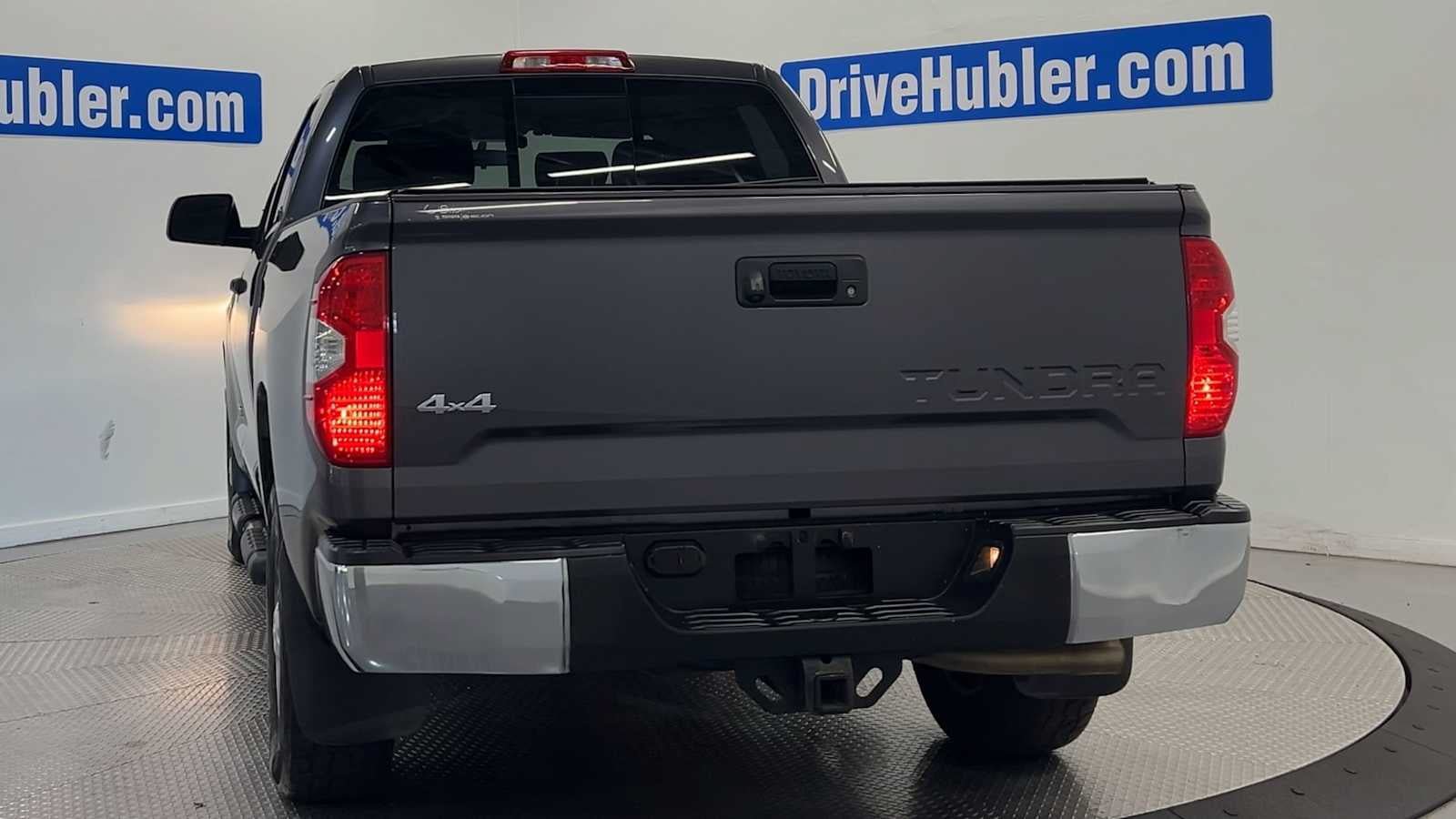 Used 2015 Toyota Tundra SR5 AWD/4WD image 6