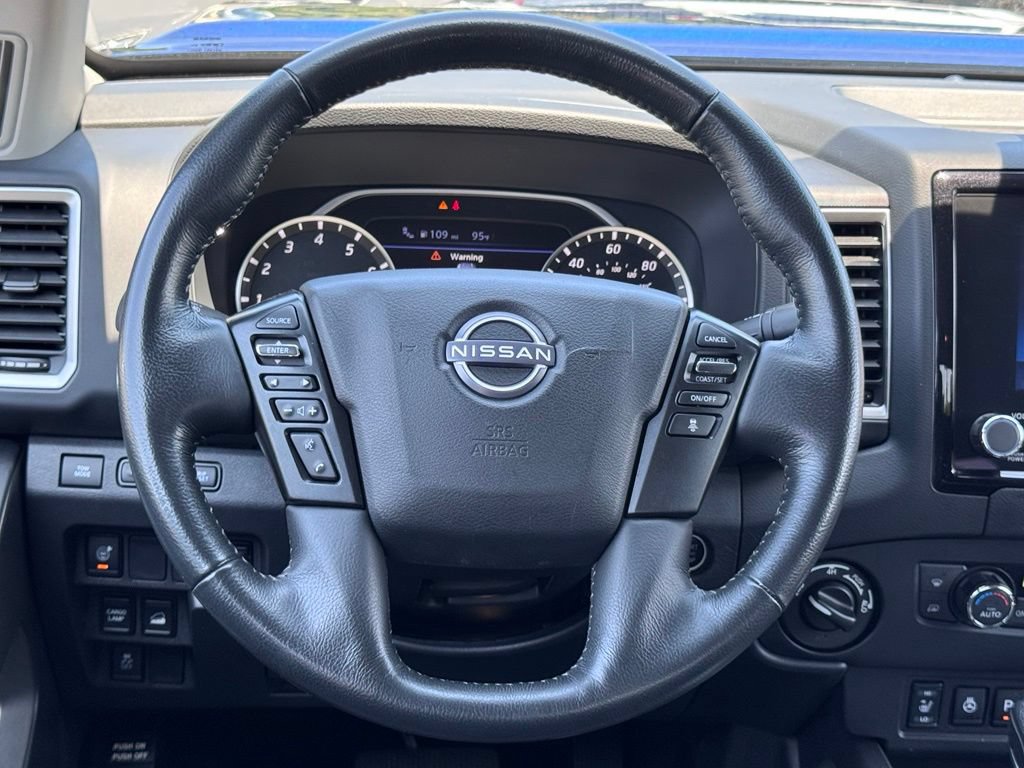 Used 2023 Nissan Frontier SV w/ SV Convenience Package AWD/4WD image 8
