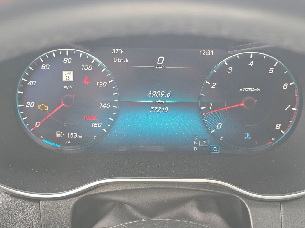 Used 2021 Mercedes-Benz GLC 300 GLC 300 Coupe image 31