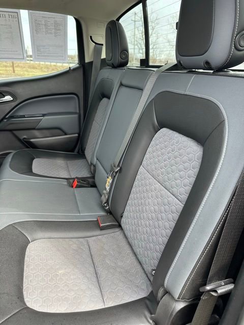 Used 2017 Chevrolet Colorado Z71 image 15