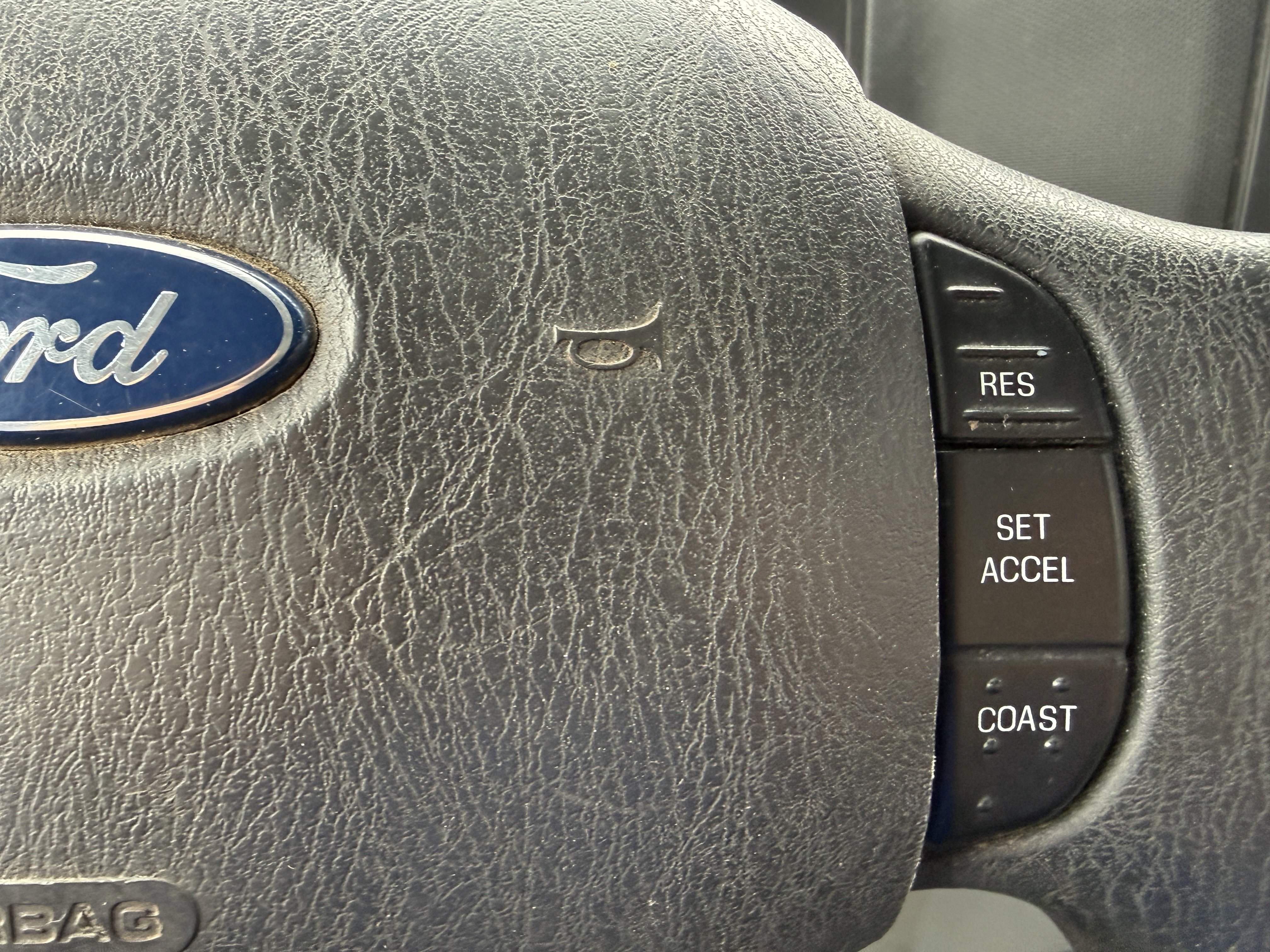 Used 2014 Ford E-250 and Econoline 250 w/ Power Group image 20