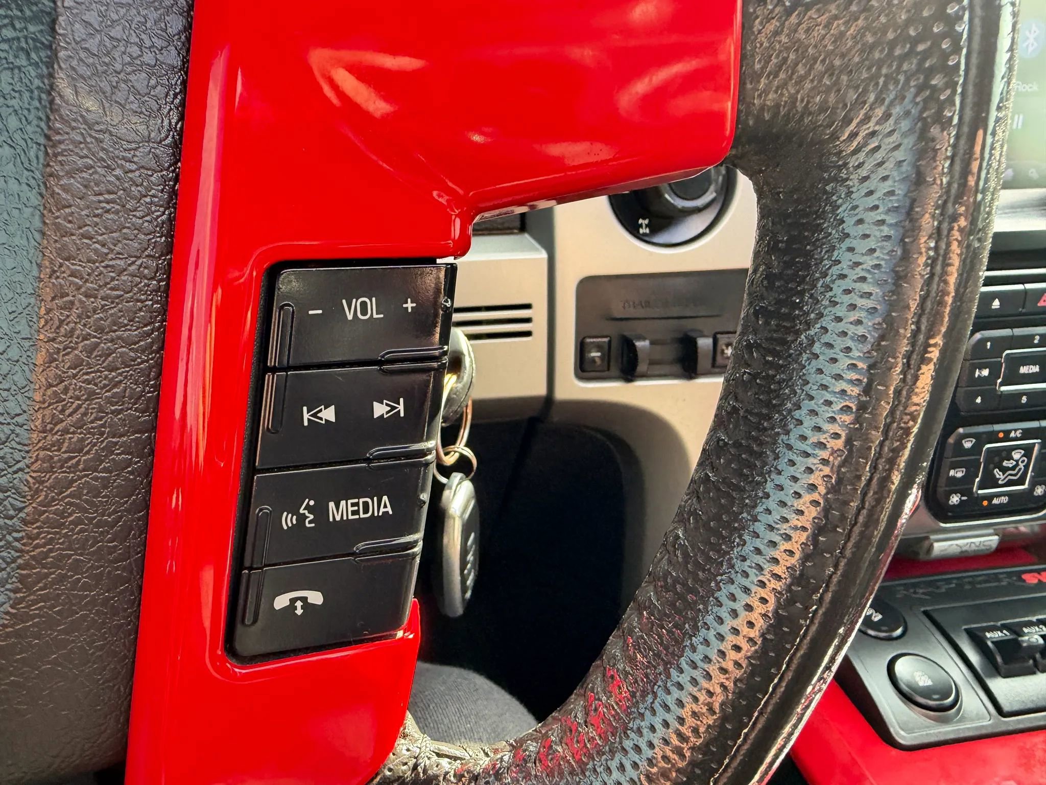 Used 2013 Ford F150 Raptor w/ Luxury Equipment Group AWD/4WD image 28