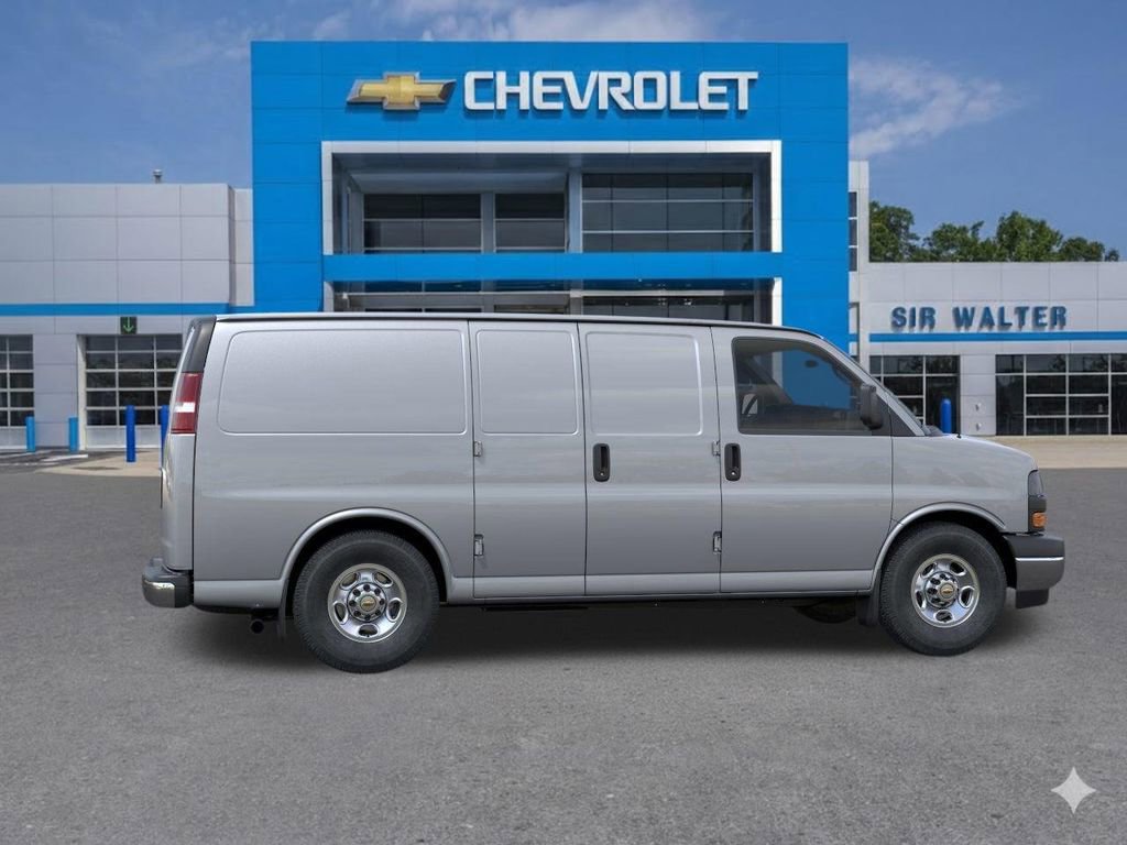 New 2026 Chevrolet Express 2500 RWD image 6