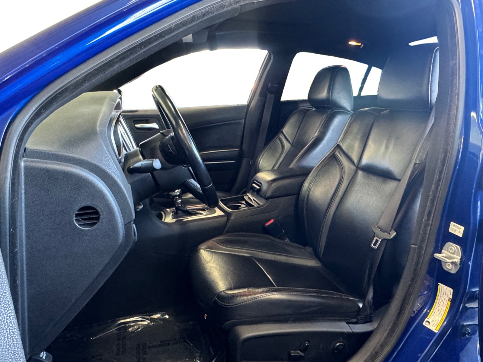 Used 2021 Dodge Charger SXT w/ Leather Interior Group RWD image 9