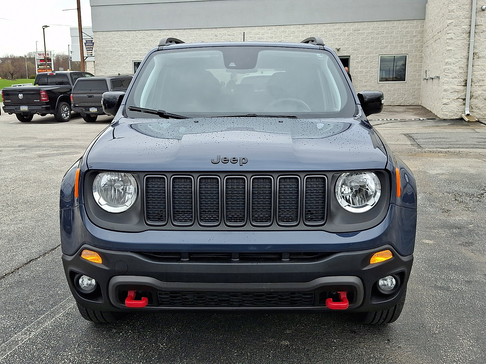 Used 2023 Jeep Renegade Trailhawk image 3