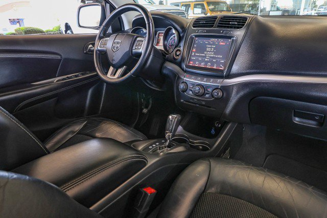 Used 2017 Dodge Journey Crossroad FWD image 33