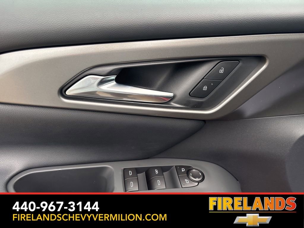 New 2026 Chevrolet Traverse LT w/ Driver Confidence Package FWD image 14