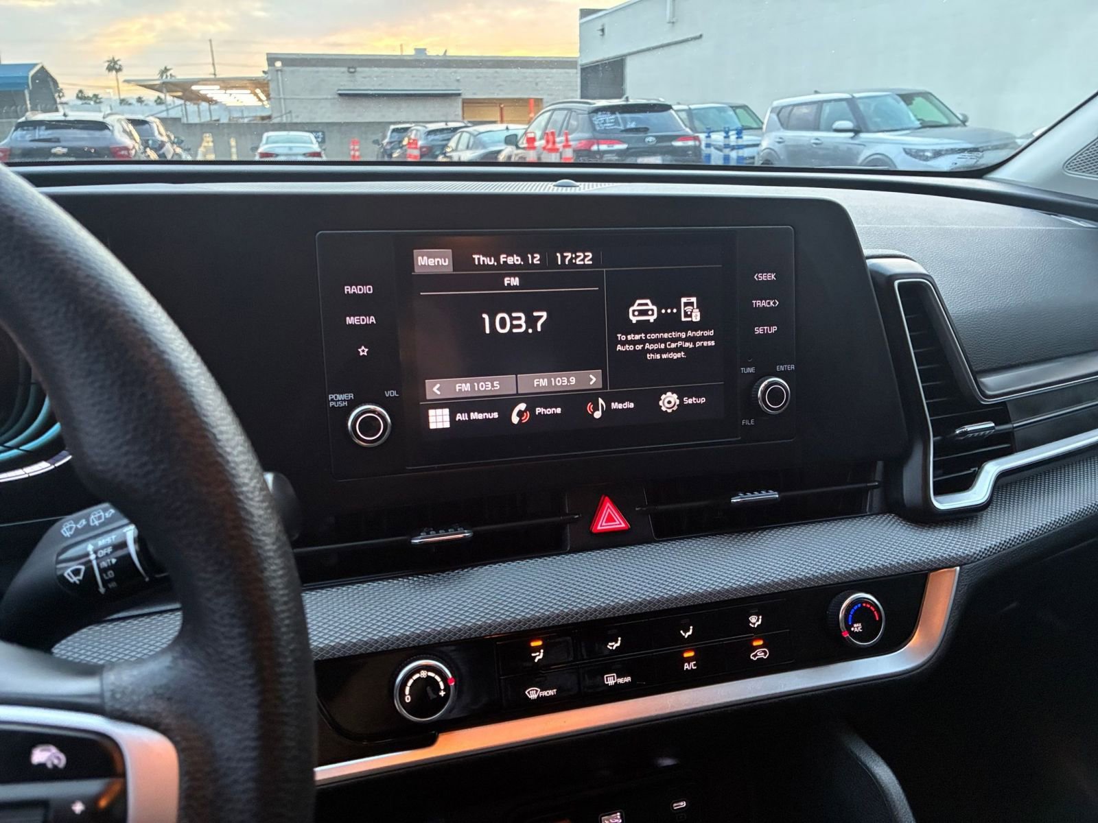 Used 2025 Kia Sportage LX image 20