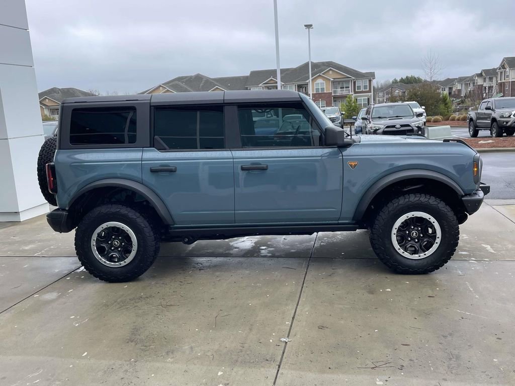 Used 2022 Ford Bronco Badlands w/ Sasquatch Package image 5