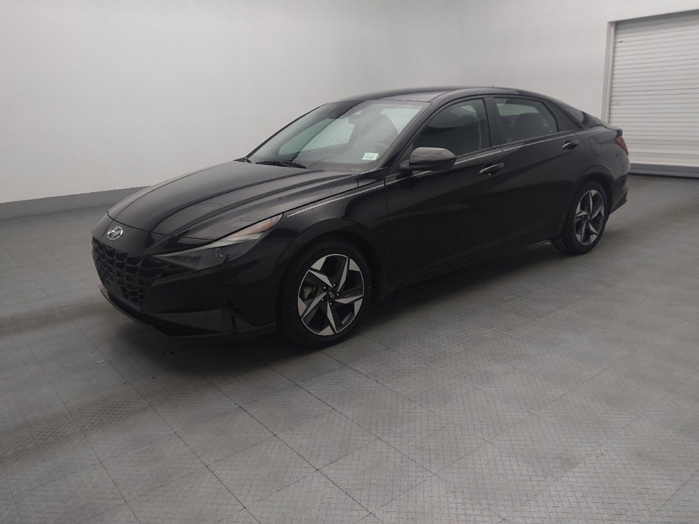 Used 2023 Hyundai Elantra SEL w/ Convenience Package image 2
