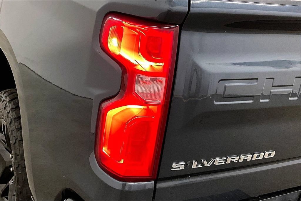 Used 2020 Chevrolet Silverado 1500 LT Trail Boss AWD/4WD image 24