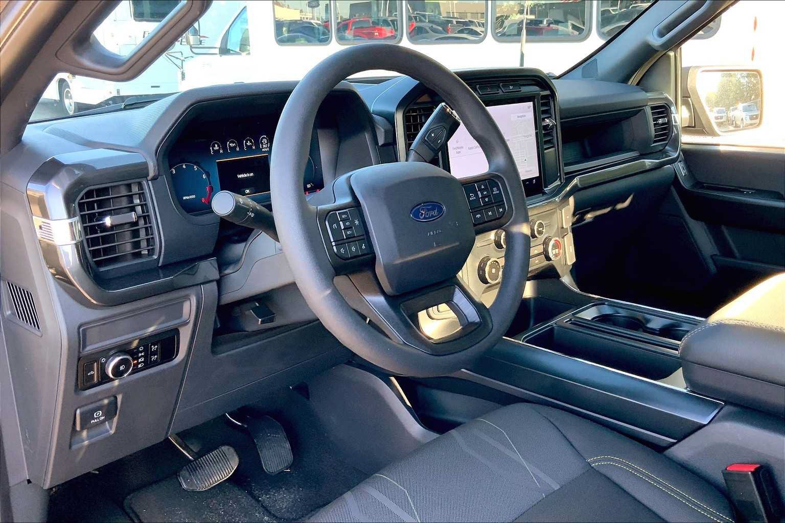 Used 2024 Ford F150 STX RWD image 17
