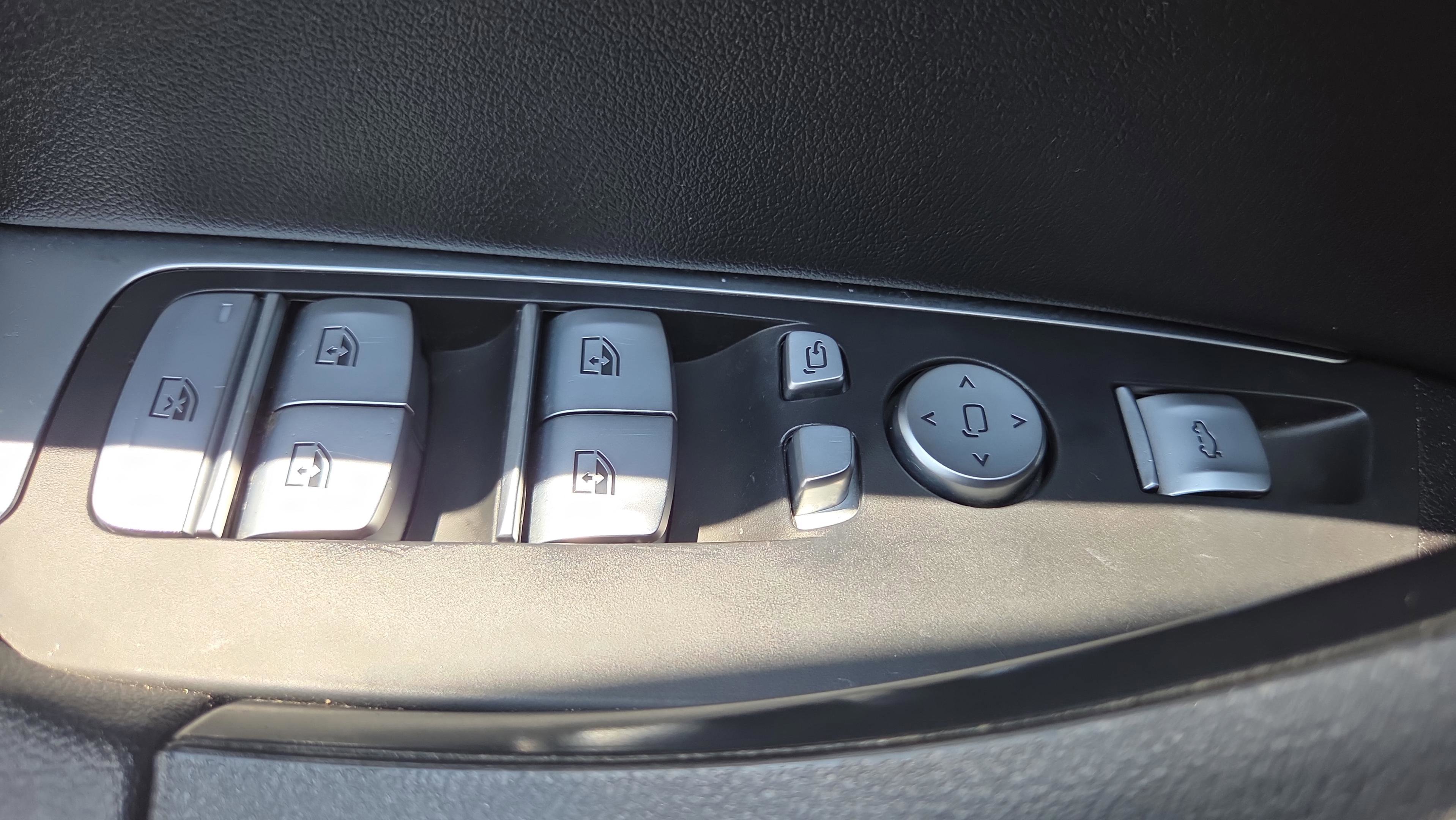 Used 2021 BMW X3 xDrive30i w/ Convenience Package AWD/4WD image 37