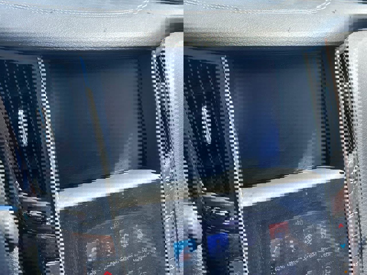 Used 2018 INFINITI Q50 Luxe w/ Cargo Package (L95) image 9