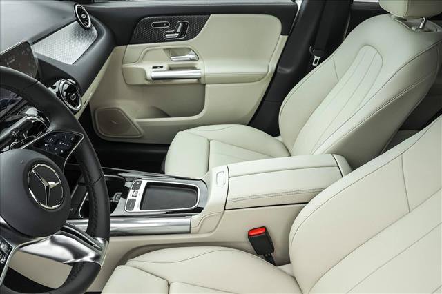 New 2026 Mercedes-Benz GLA 250 4MATIC image 11