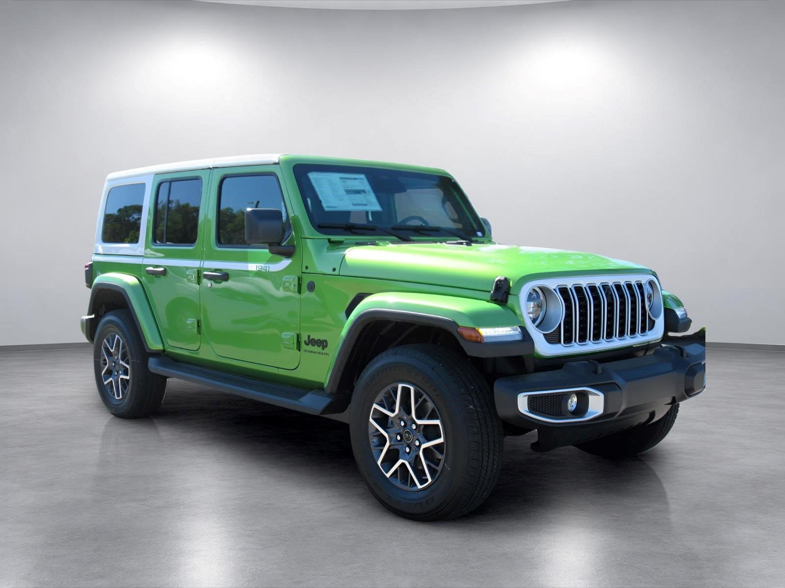 New 2026 Jeep Wrangler Unlimited Sahara w/ Whitecap Package AWD/4WD image 1