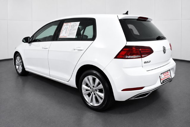 Used 2020 Volkswagen Golf 4-Door FWD image 6
