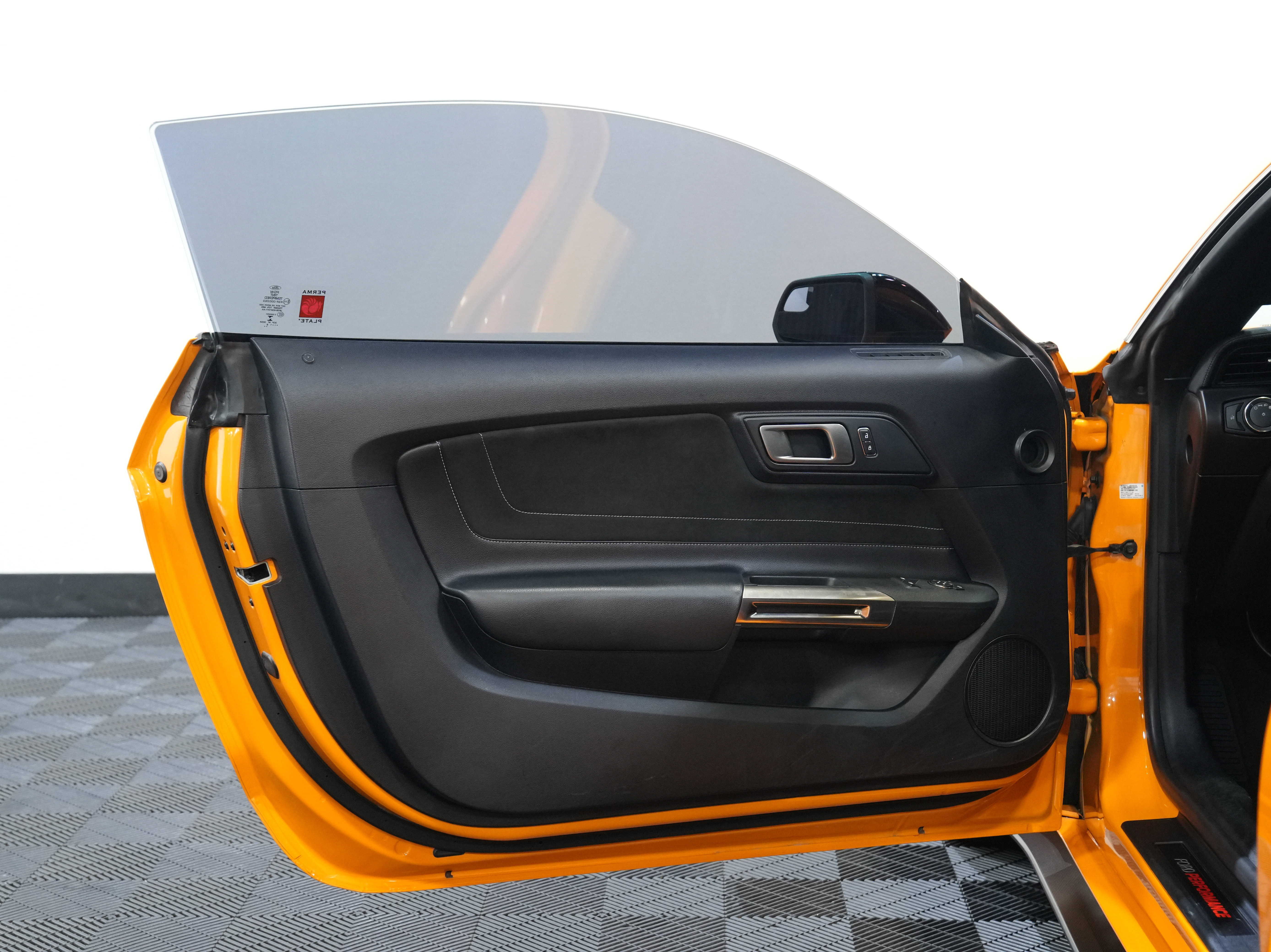 Used 2018 Ford Mustang Shelby GT350 image 22