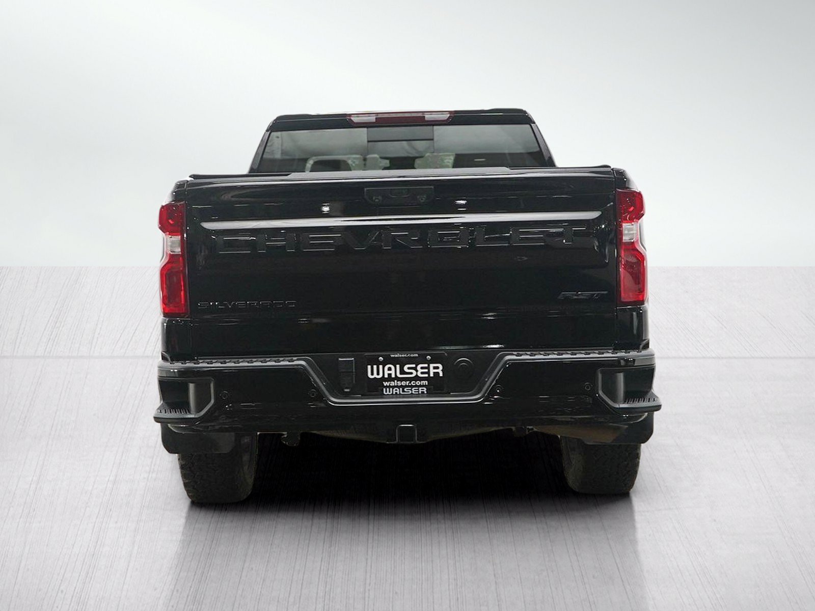 Used 2023 Chevrolet Silverado 1500 RST w/ True North Edition Plus AWD/4WD image 4