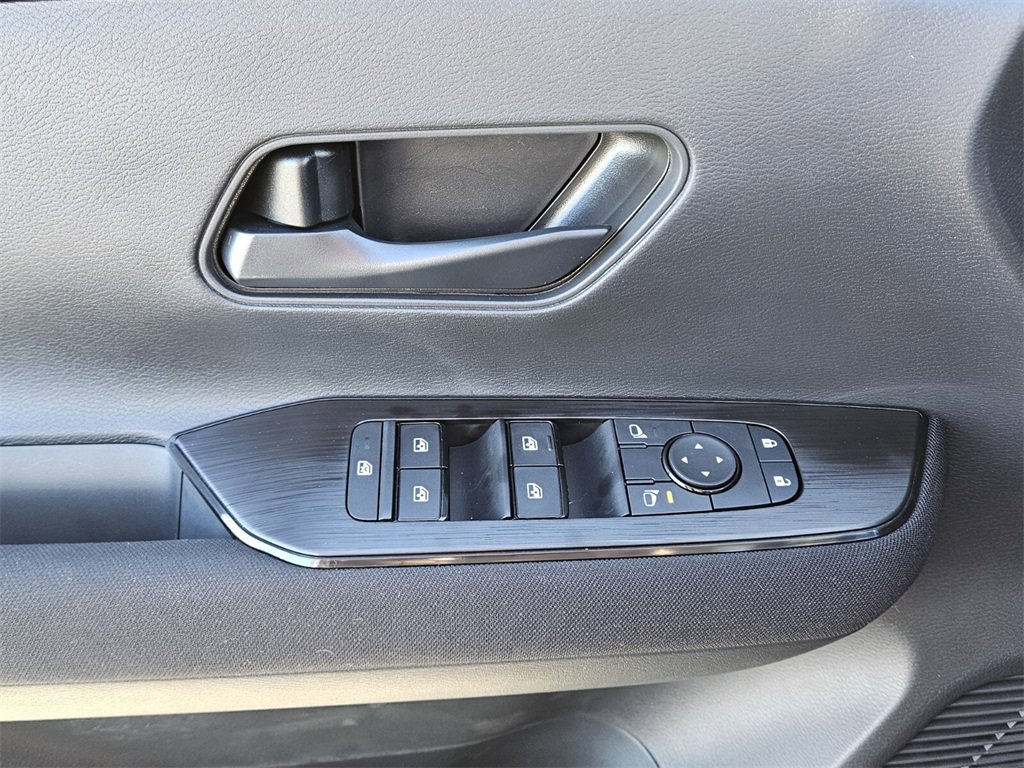 New 2026 Nissan Kicks S image 26