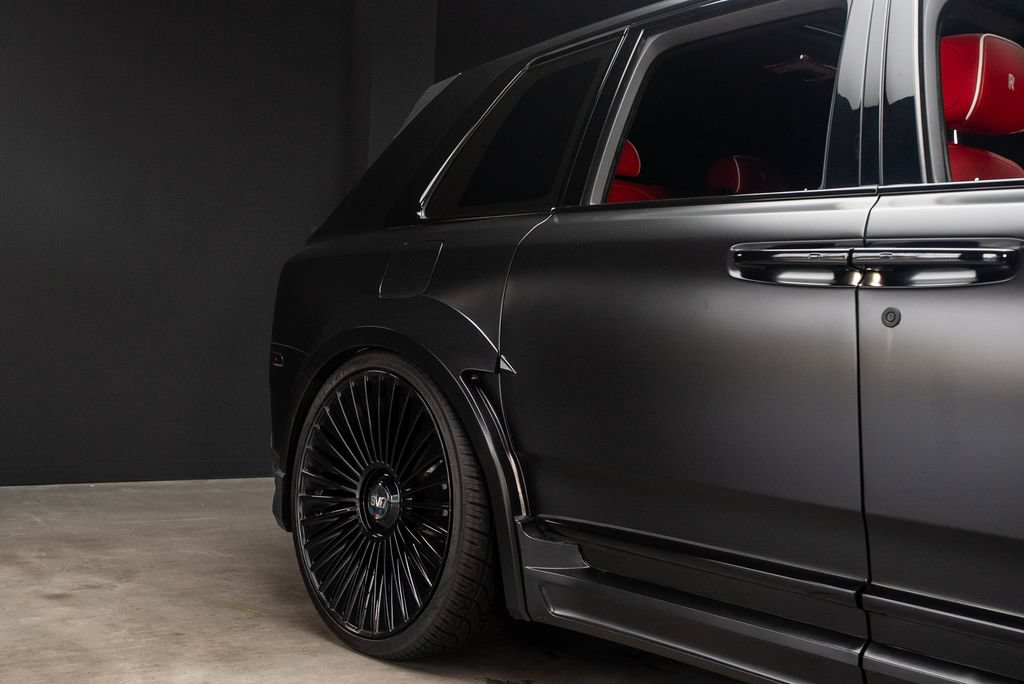 Used 2019 Rolls-Royce Cullinan AWD/4WD image 20