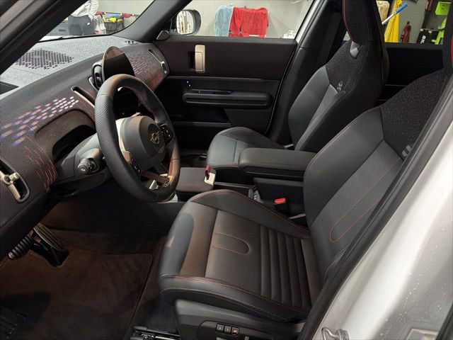 Used 2025 MINI Cooper Countryman John Cooper Works image 9