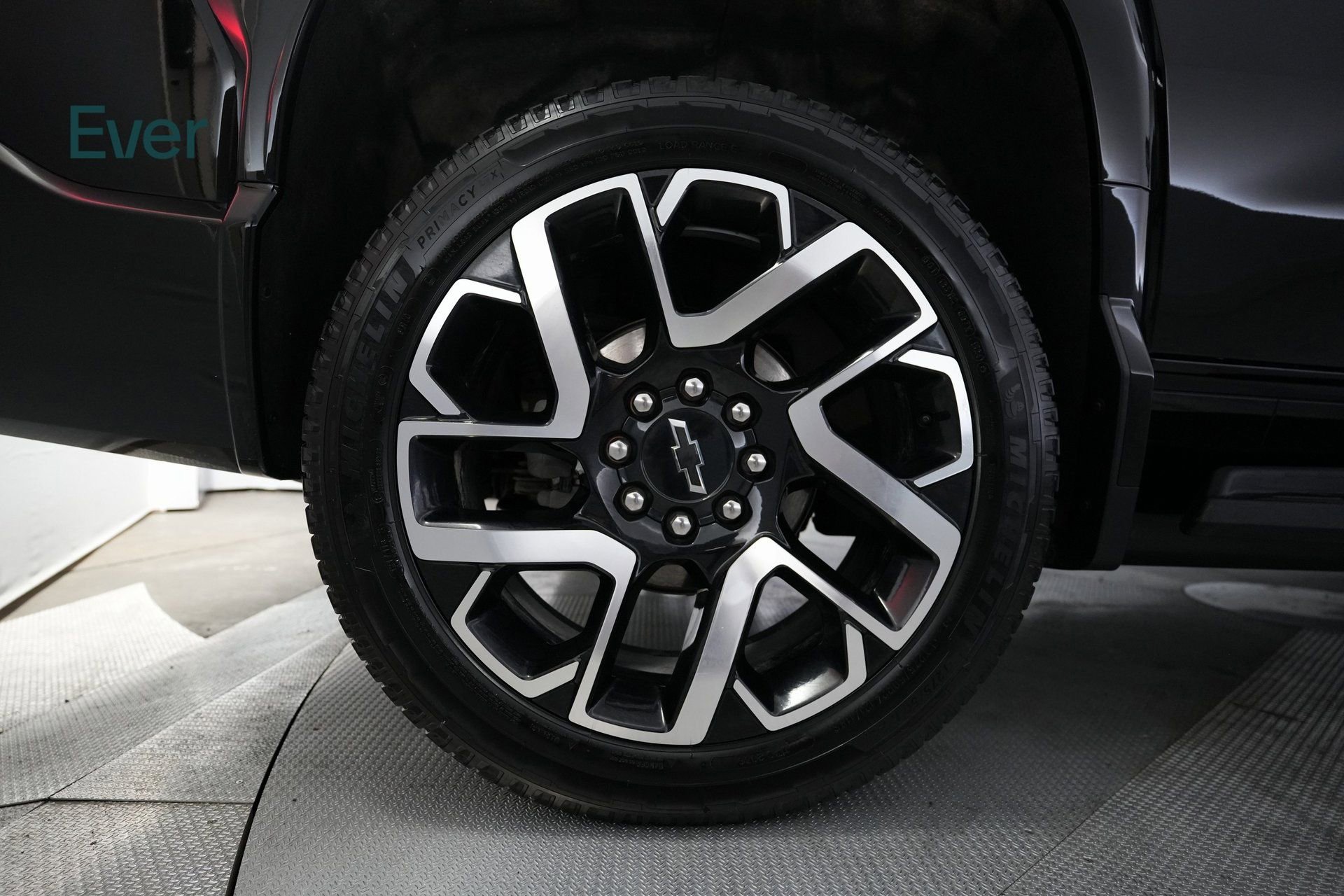 Used 2024 Chevrolet Silverado EV RST image 13