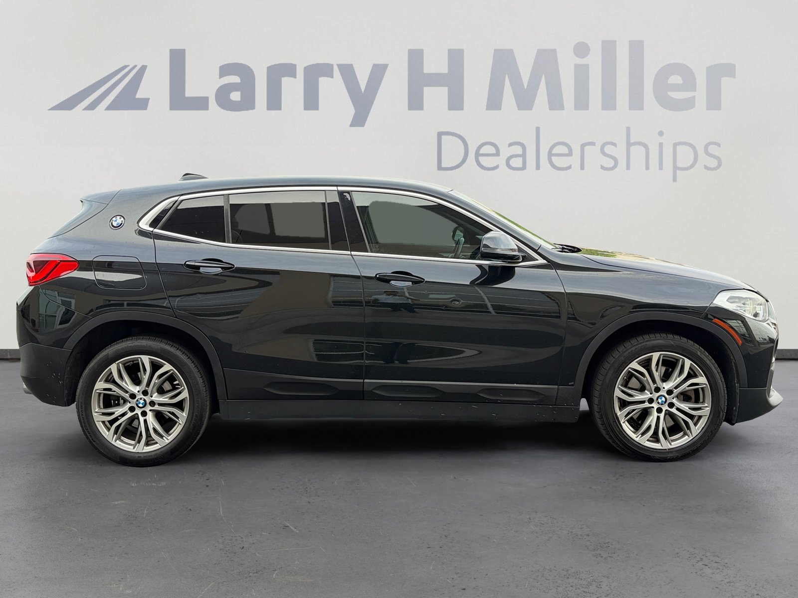 Used 2018 BMW X2 sDrive28i w/ Convenience Package image 6