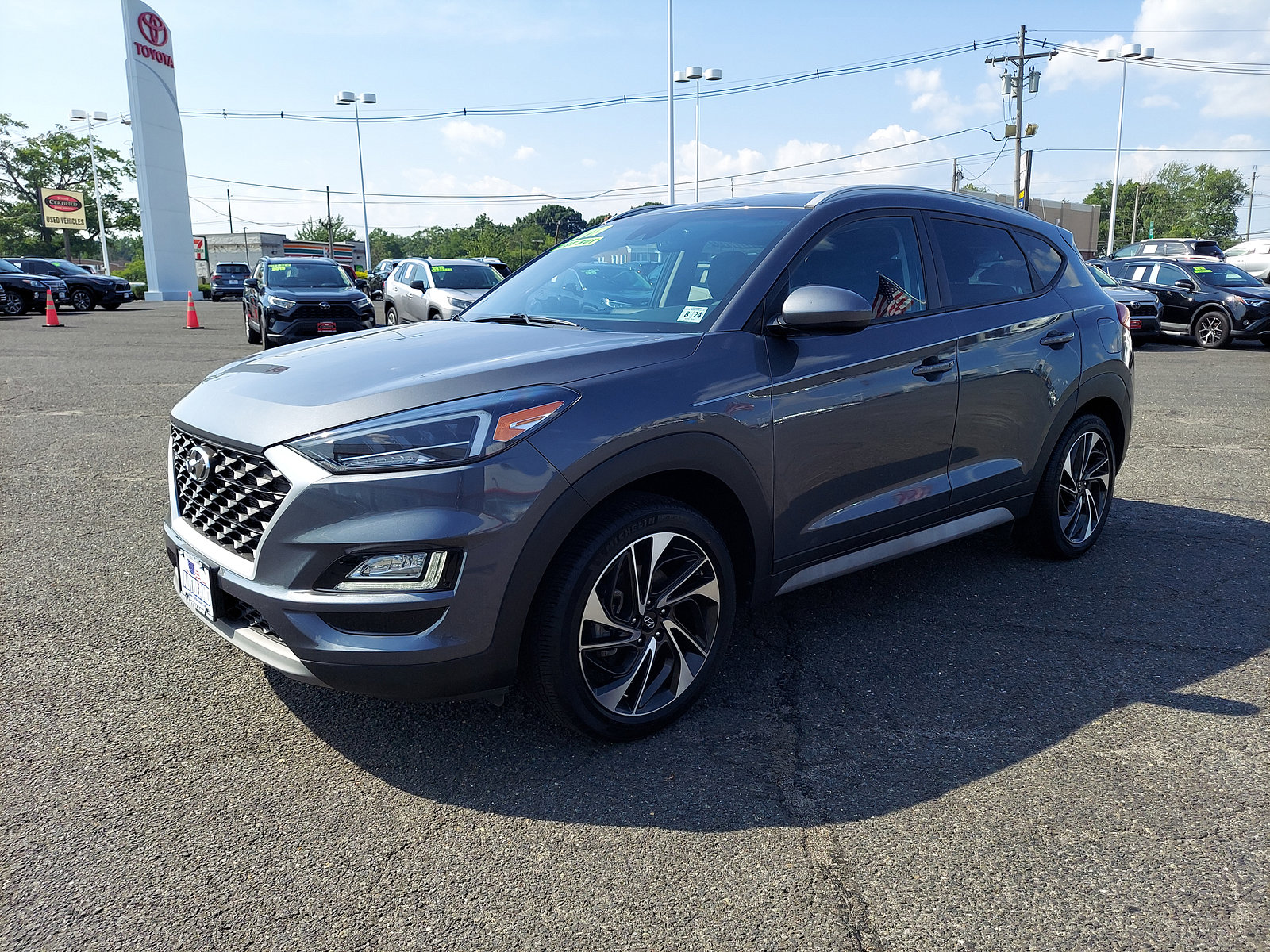 Used 2019 Hyundai Tucson Sport image 3