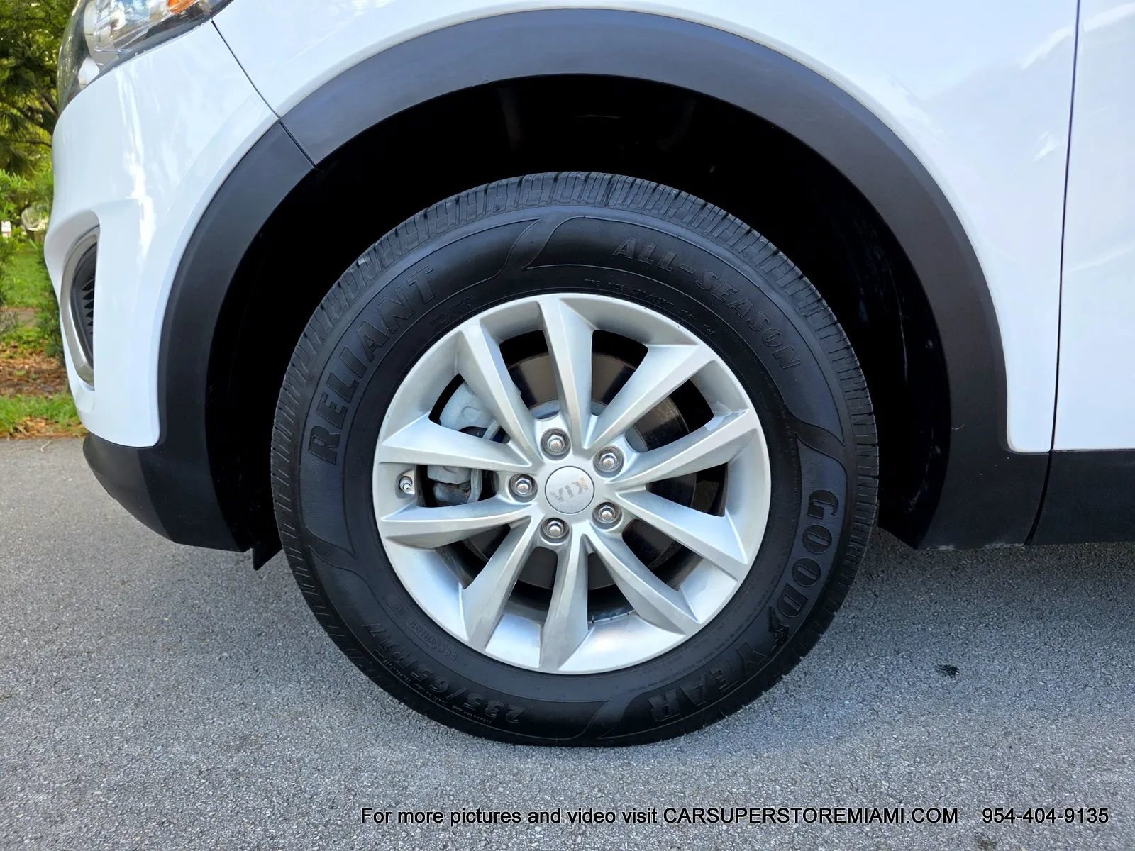 Used 2017 Kia Sorento LX FWD image 51