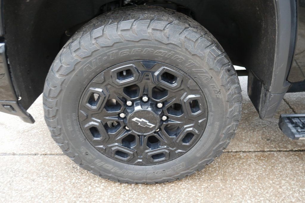 Used 2024 Chevrolet Silverado 2500 High Country w/ High Country Premium Package image 34