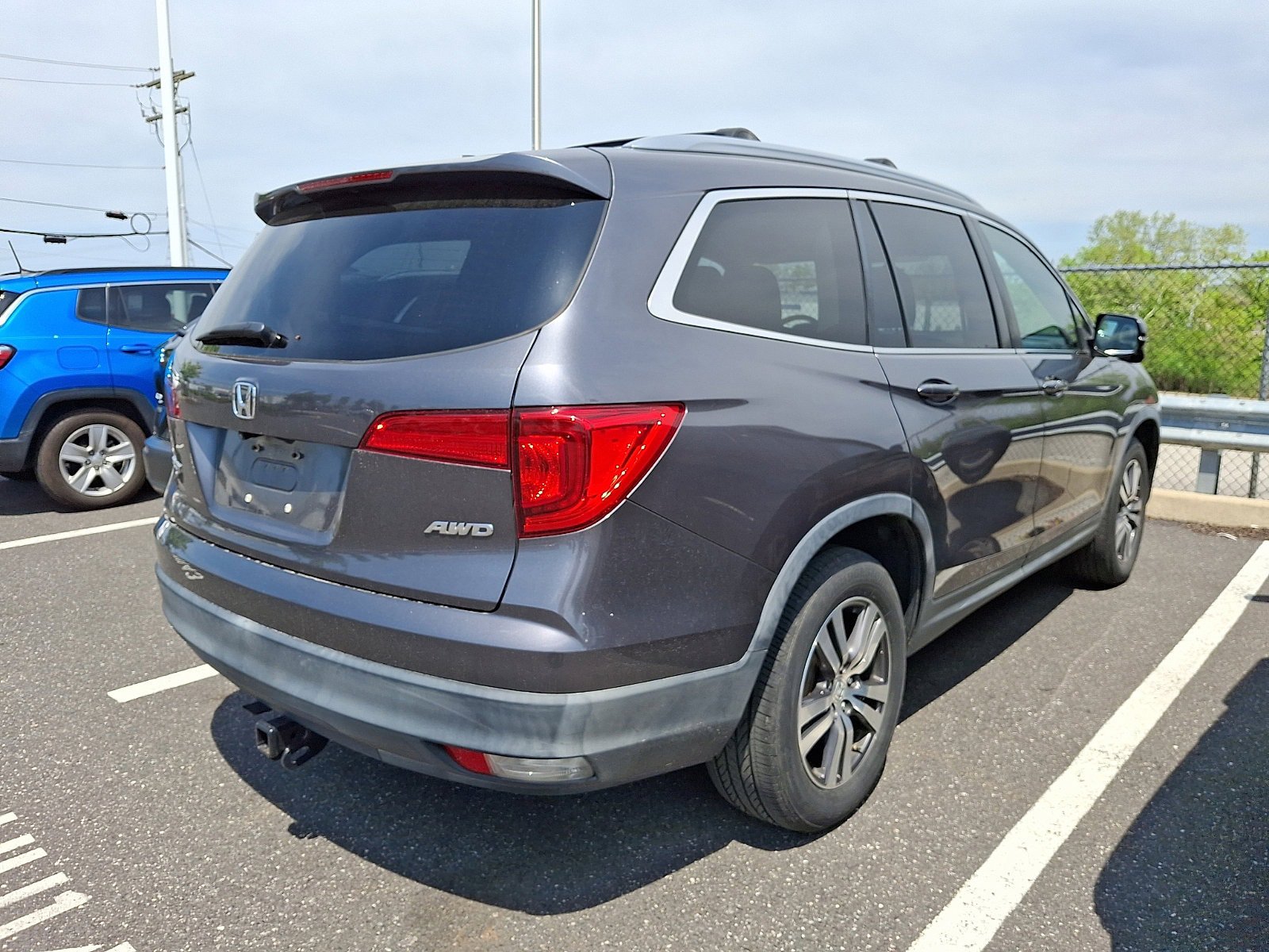 Used 2016 Honda Pilot EX-L image 4
