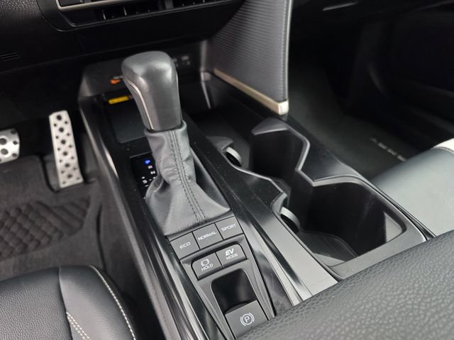 Used 2025 Toyota Camry SE FWD image 22