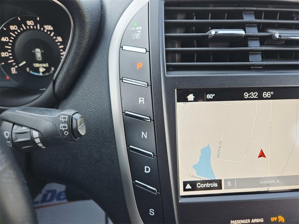 Used 2017 Lincoln MKC Reserve image 31