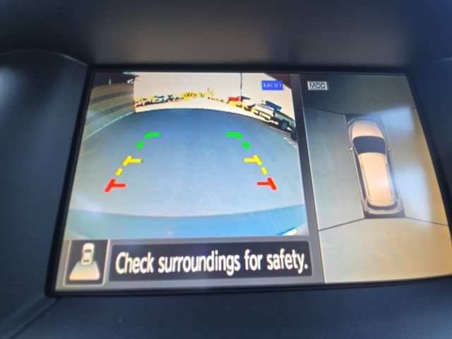 Used 2019 Nissan Pathfinder SL AWD/4WD image 19