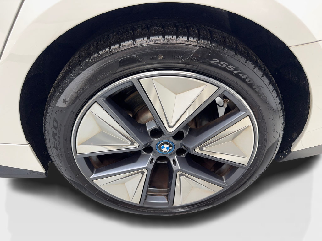 Used 2024 BMW i4 eDrive40 w/ Premium Package RWD image 88