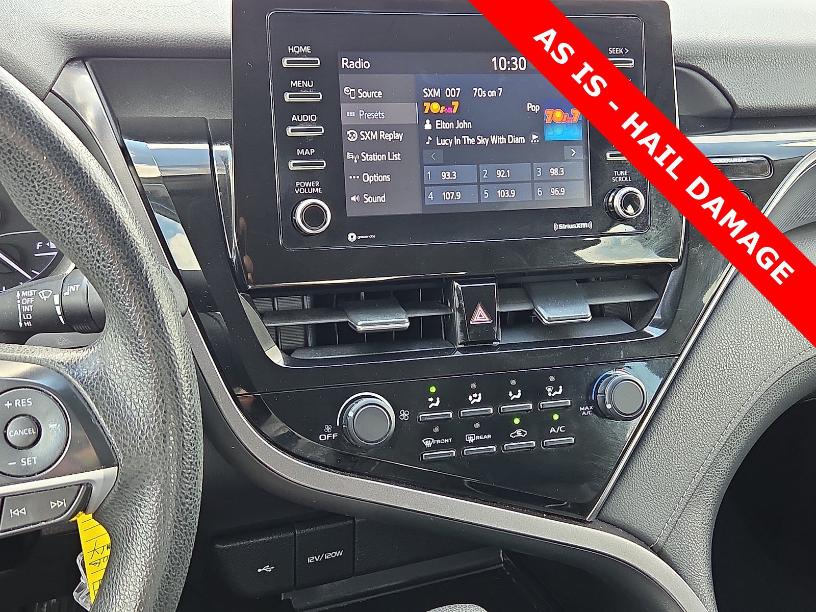 Used 2021 Toyota Camry LE FWD image 16