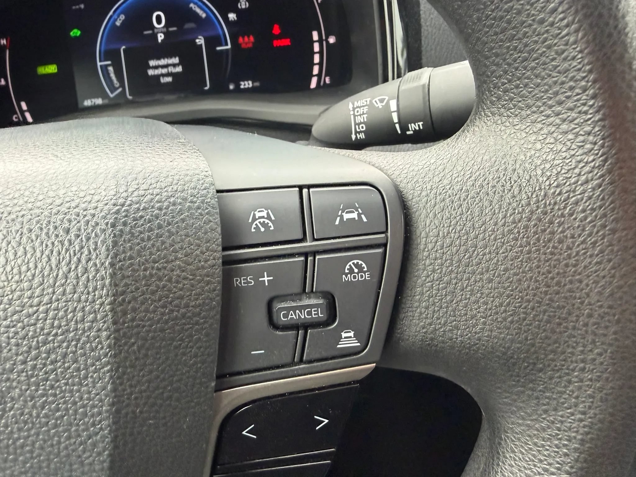 Used 2025 Toyota Camry LE FWD image 15