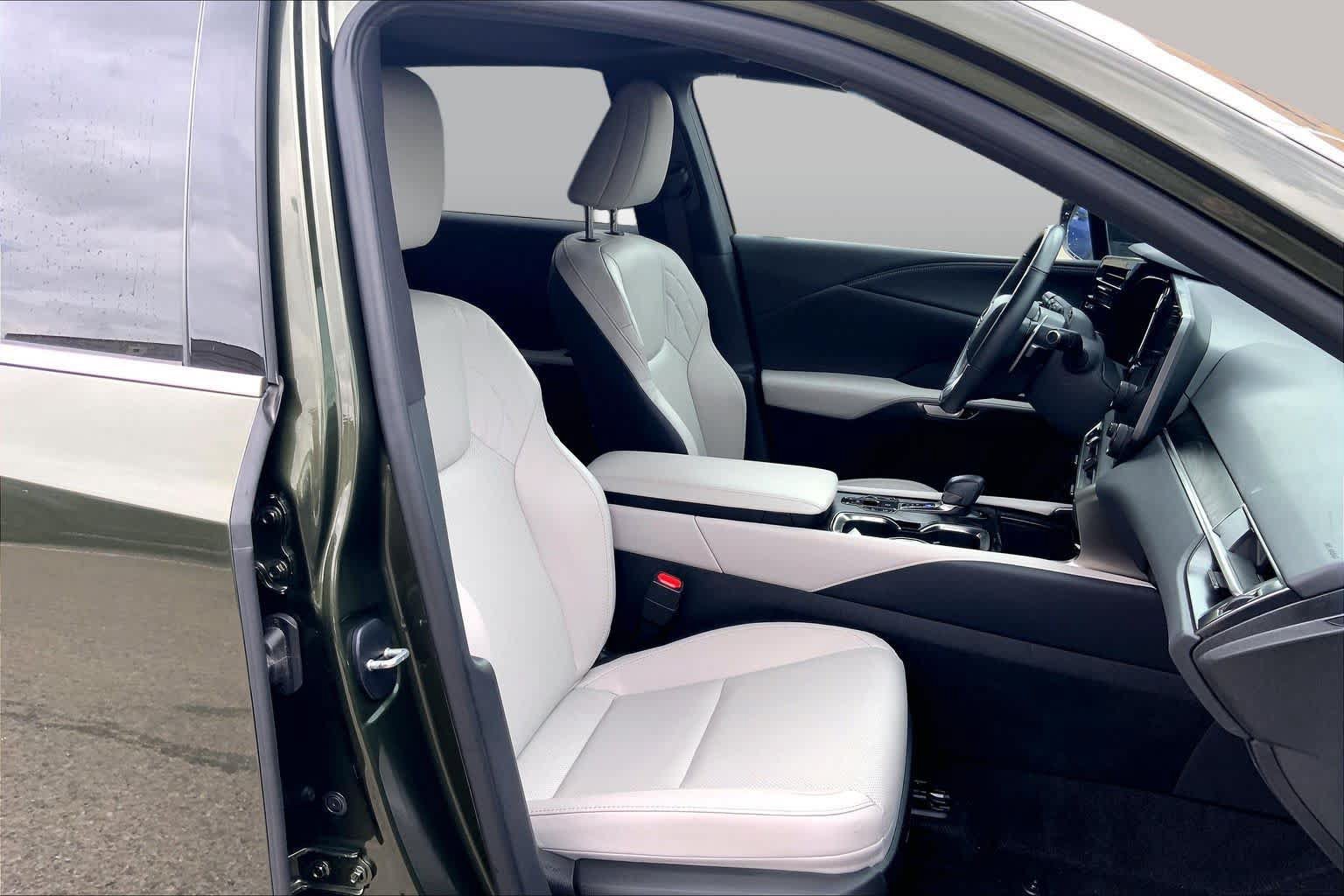 Used 2024 Lexus RX 350 Premium w/ Convenience Package AWD/4WD image 8