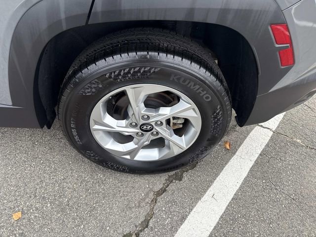 Used 2024 Hyundai Tucson SE image 15