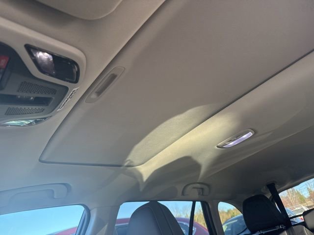 Used 2025 Subaru Outback Limited w/ Popular Package #2 image 12