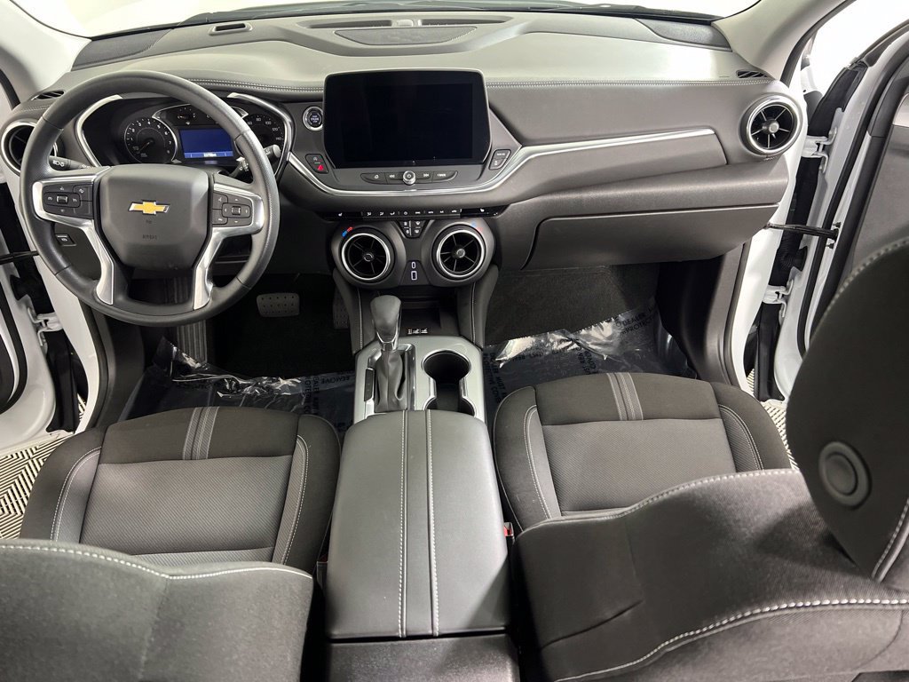 Certified 2024 Chevrolet Blazer LT w/ Convenience Package AWD/4WD image 10