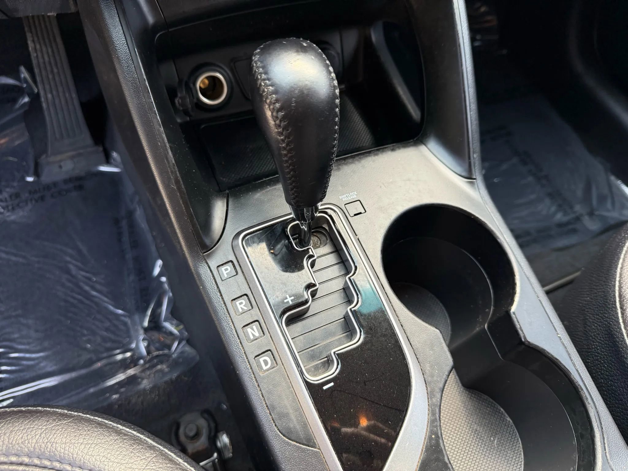 Used 2013 Hyundai Tucson GLS image 26