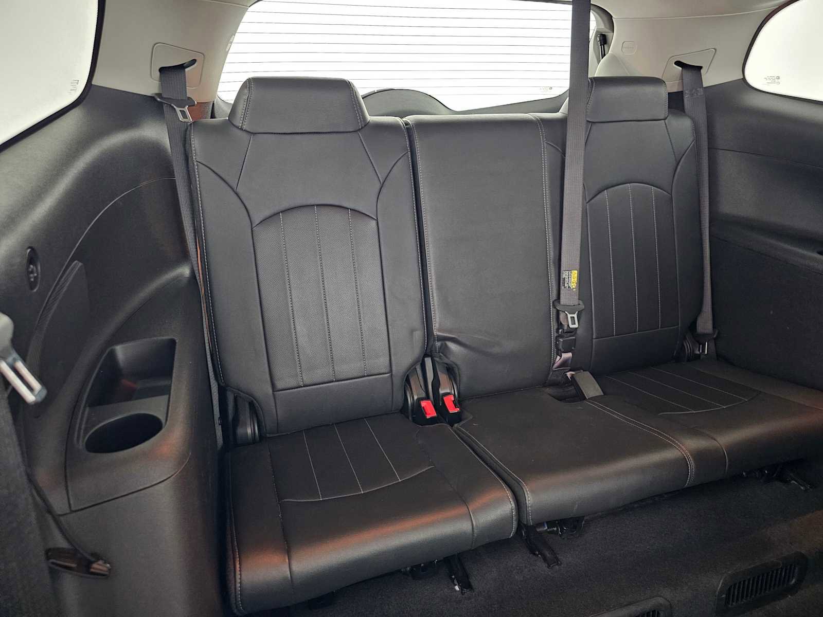 Used 2017 Buick Enclave Premium image 13