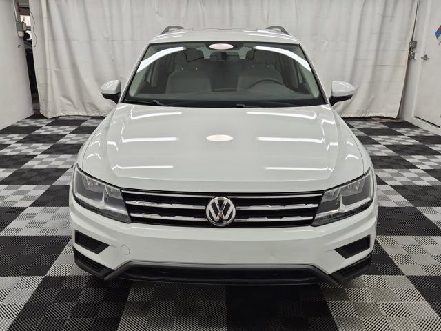 Used 2019 Volkswagen Tiguan S image 2
