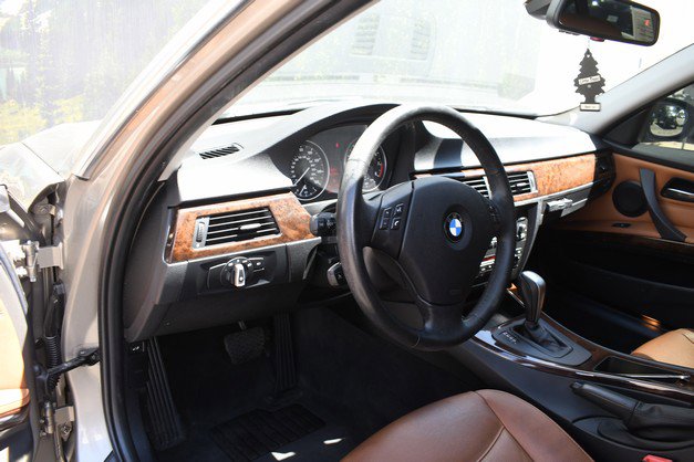 Used 2011 BMW 335i xDrive Sedan AWD/4WD image 14
