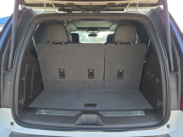 Used 2023 GMC Yukon Denali AWD/4WD image 6