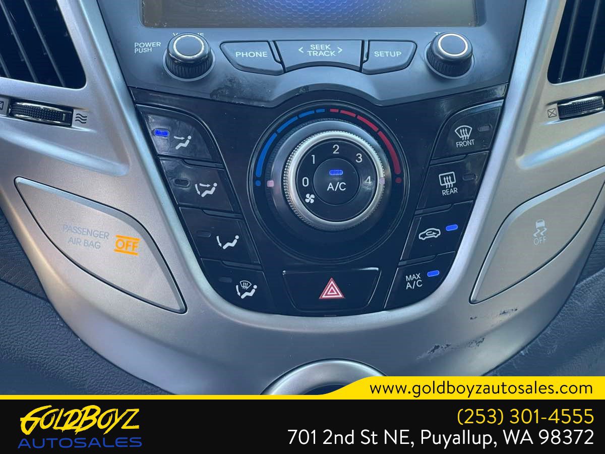 Used 2013 Hyundai Veloster w/ Style Pkg FWD image 24