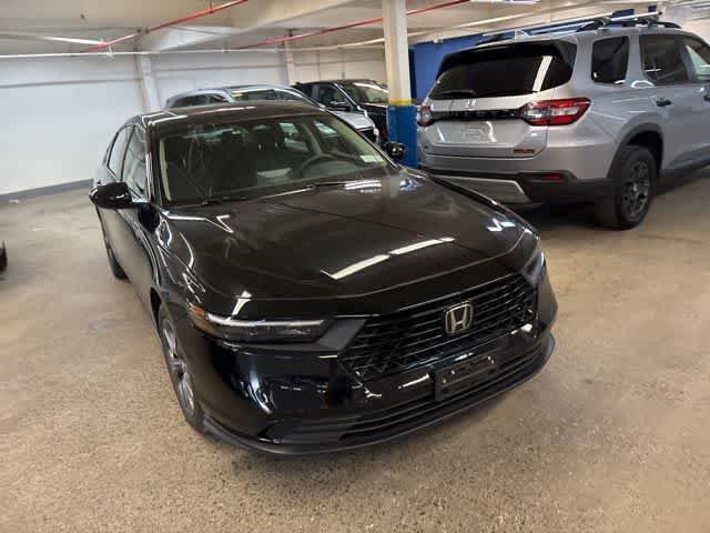 Used 2024 Honda Accord EX image 24