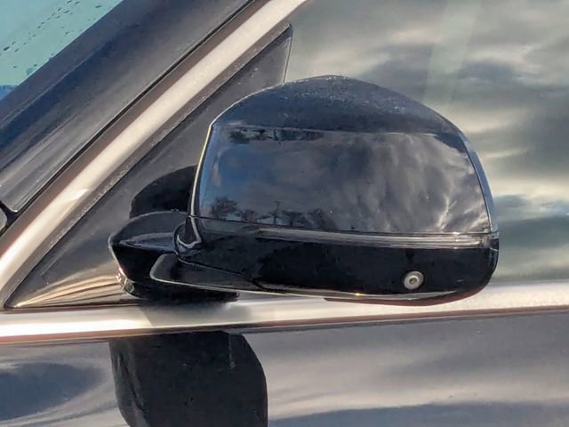 Used 2022 BMW X5 xDrive40i w/ Executive Package image 11